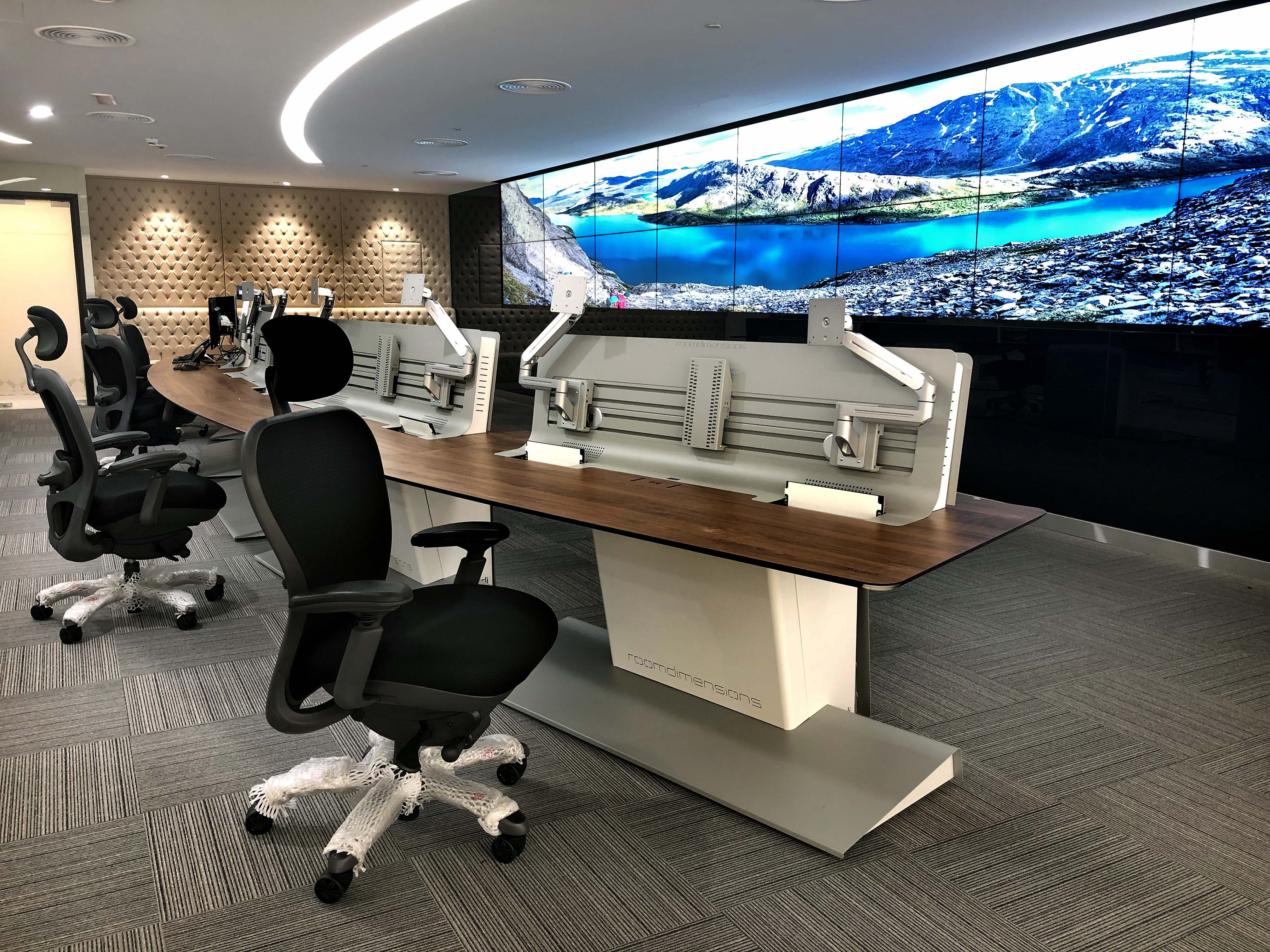 Op room-04 copy.jpg